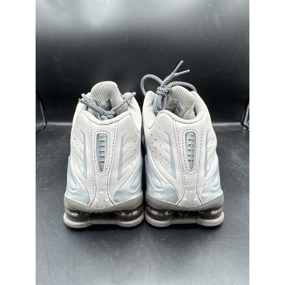Nike Shox R4 'Cave Stone' Mens Size 13 (HQ1988-200) - Picture 7 of 16
